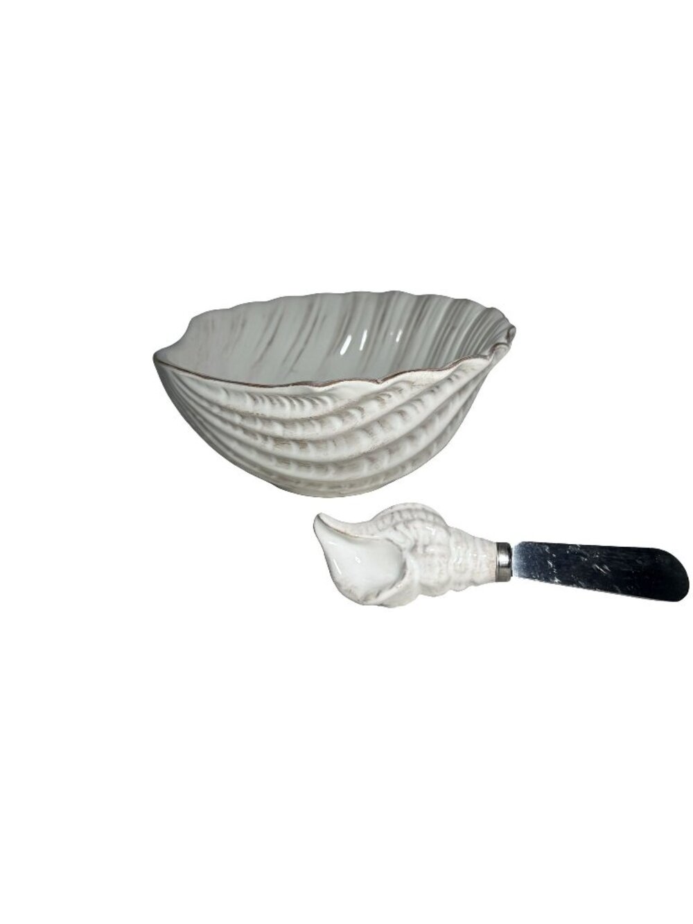 The Royal Standard Shell-Shaped Ceramic Dish & Spreader Set
